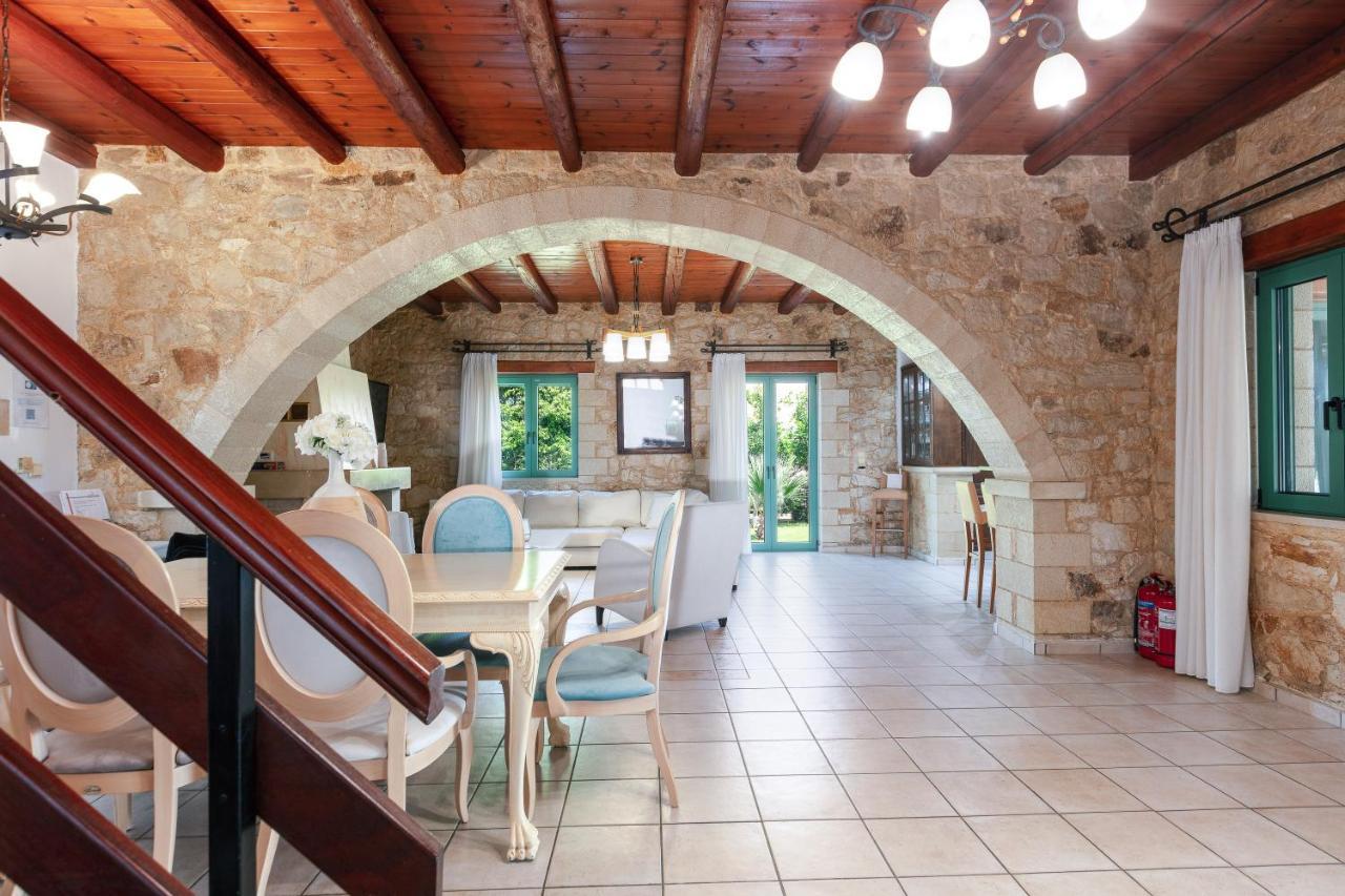 Villa Pinelopi Asprouliánoi Extérieur photo